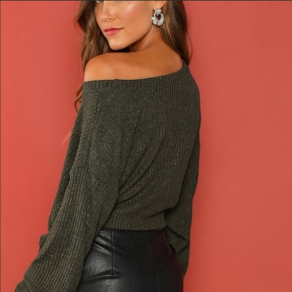 Super cute Ribbed Loose Fit Oversized Shirt w/ties - Picture 4 of 8